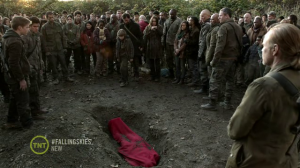 Falling Skies - 2x03/04 Compass & Young Bloods