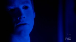 Fringe - 4x07 Wallflower