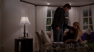 Californication - 5x10/11 Perverts and Whores & The Party