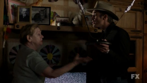 Justified - 3x09/10 Loose Ends & Guy Walks Into a Bar