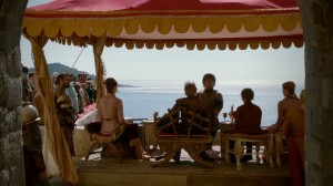 Game of Thrones - 2x01 The North Remembers