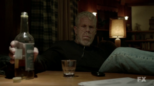 Sons of Anarchy - 5x02 Authority Vested