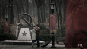 The Americans – 1x06/07 Trust Me & Duty and Honor