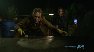 Bates Motel - 1x07 The Man In Number 9