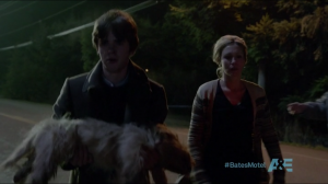 Bates Motel - 1x07 The Man In Number 9