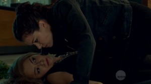 Orphan Black - 2x01 Nature Under Constraint and Vexed