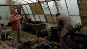 Orange Is The New Black – 2x07/08 Comic Sans & Appropriately Sized Pots