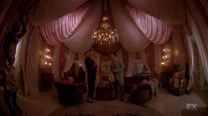 American Horror Story - 4x05 Pink Cupcakes