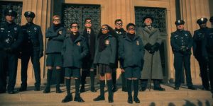 The Umbrella Academy - 1x01 We Only See Each Other at Weedings and Funerals