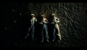 Moonbase 8 – 1x01 Dry