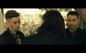 Sky Rojo - 1x01 Sofá de Escay Rojo