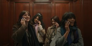 The Girls on the Bus - 1x01/02 Pilot & She’s with Her