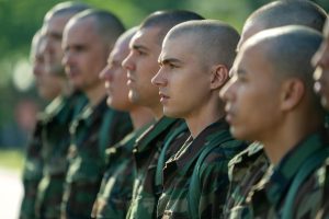 Boots – 1x01 The Pink Marine